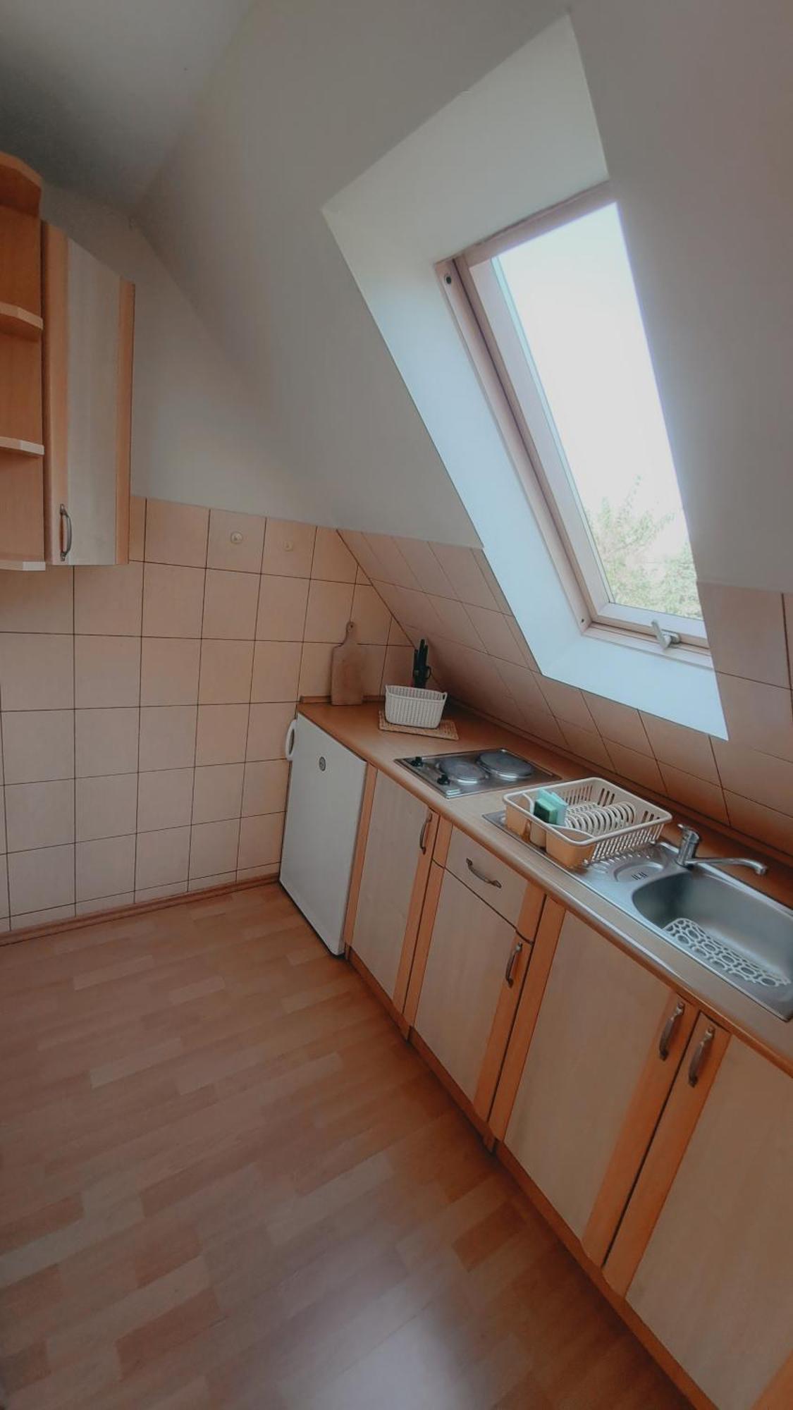 ホテル Rest Dziwnów エクステリア 写真